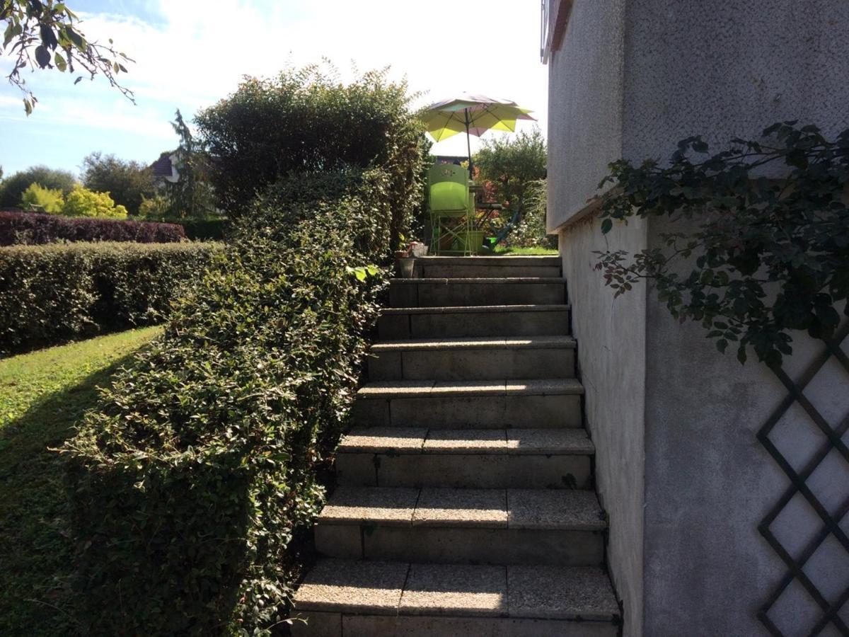 Clos Du Bourg Bed & Breakfast Saint-Cyr-en-Val Dış mekan fotoğraf